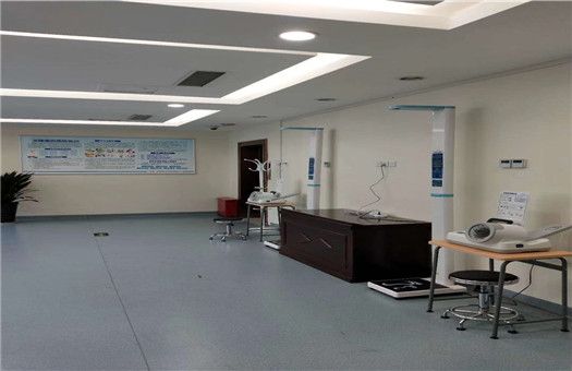 河南国际旅行卫生(郑州海关口岸门诊部)保健中心  2