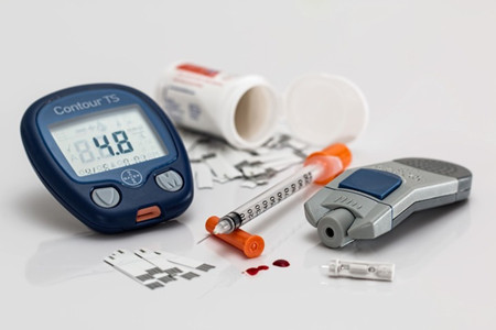 胆固醇偏高怎么办? 正确降低胆固醇的4个措施